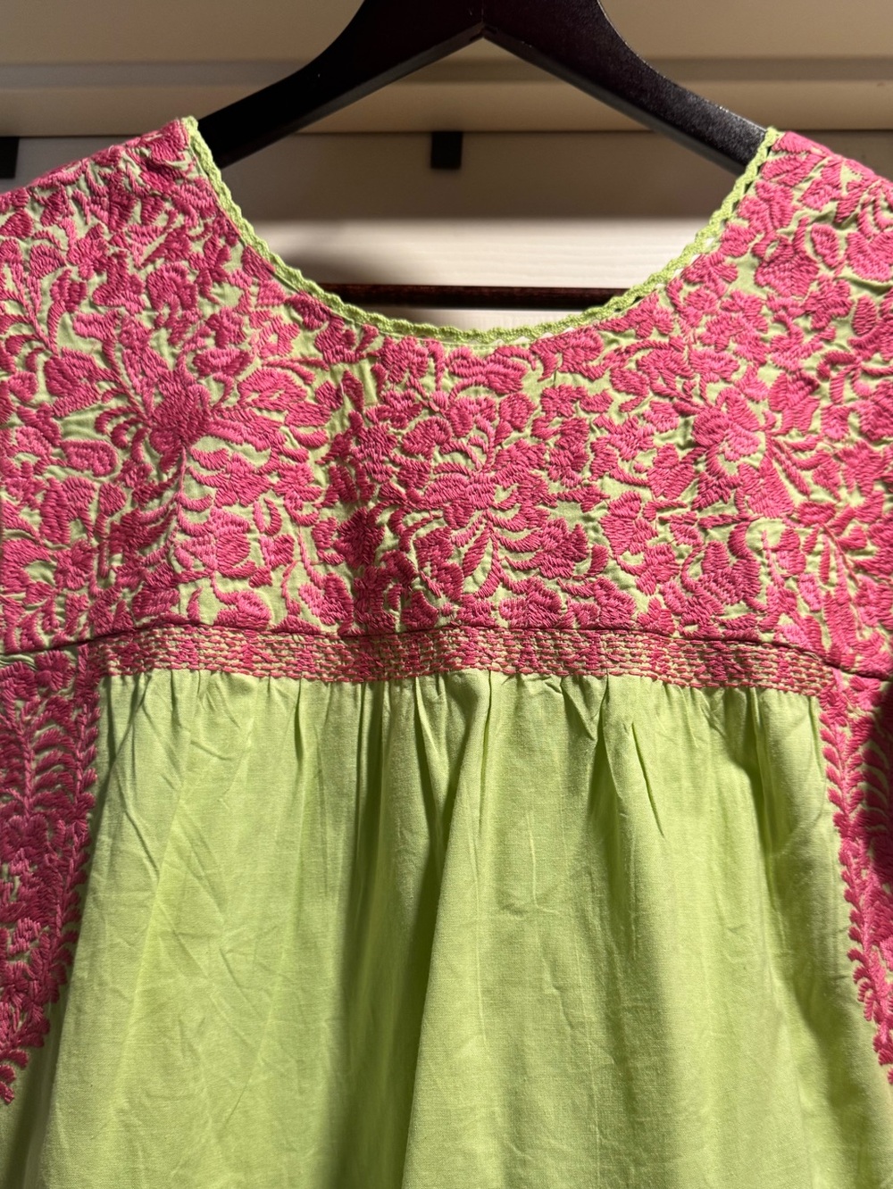 J.Marie Lime Green Dress with Pink Embroidered Yoke Size Medium - Picture 4 of 6